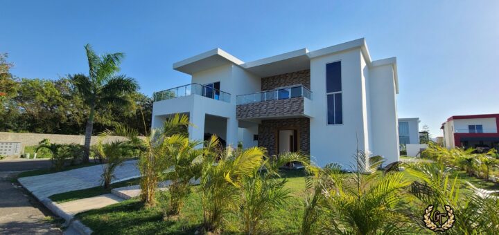 Casa moderna en Puerto Plata